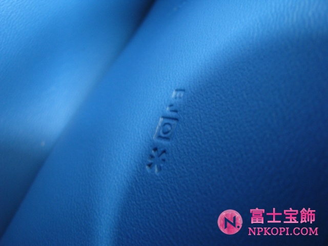 エルメスドゴンGM 二つ折長財布ミコノス（金具：シルバー）HERMES03280207